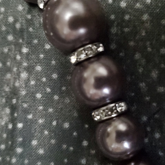 Necklace and earring set - Picture 3 of 3